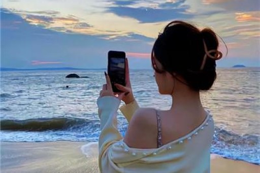 “东北雨姐”卖假货被罚165万从亲民网红到卖假毒粉信任崩塌