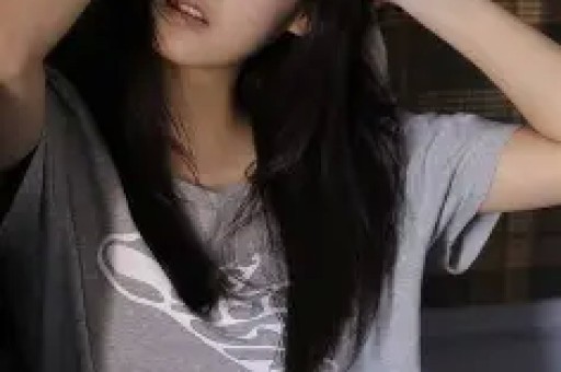 因耍大牌惨遭封杀求拍裸戏上位难怪连张颂文都嫌弃她! 因耍大牌惨遭封杀求拍裸戏上位难怪连张颂文都嫌弃她!